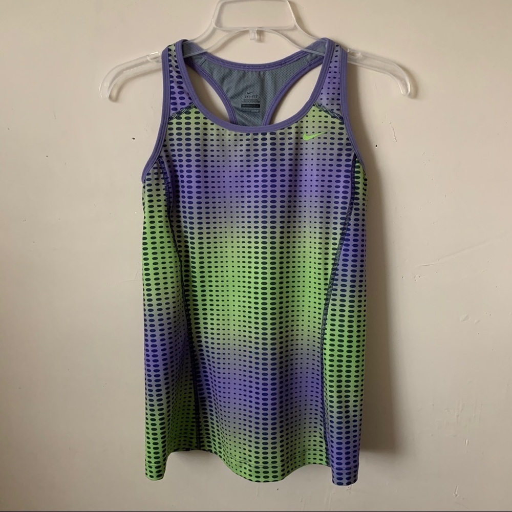 Nike Dri Fit Racer back Tank Top Built in Bra Medium